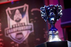 BLG战队迎重磅引援：Knight加盟全华班，新赛季电竞圈瞩目